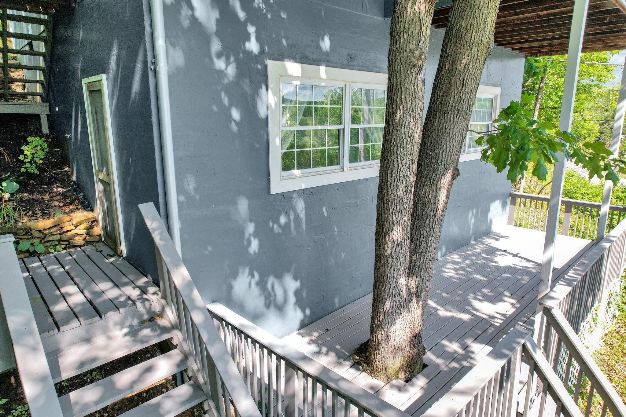 29234 Hide Away Hills Lane Logan, OH 43138 - Photo 6 of 48 Beautifully maintained properties
