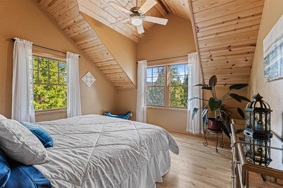 2829 Lakewood Ranch Road Weed, CA 96094 - Photo 17 of 27 Gallery Image 17