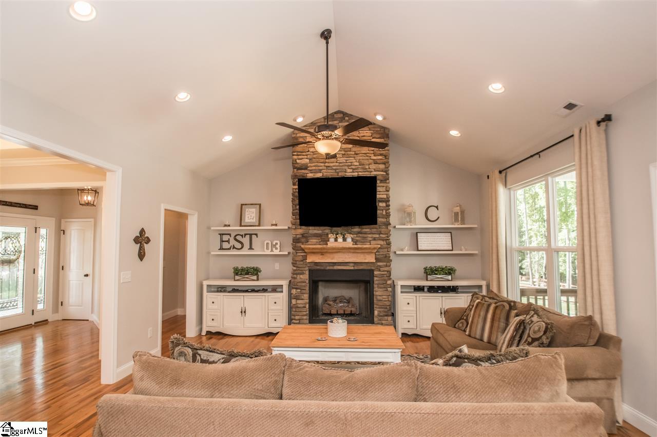 65 Goodwin Bridge Road Travelers Rest, SC 29690 - Photo 6 of 36