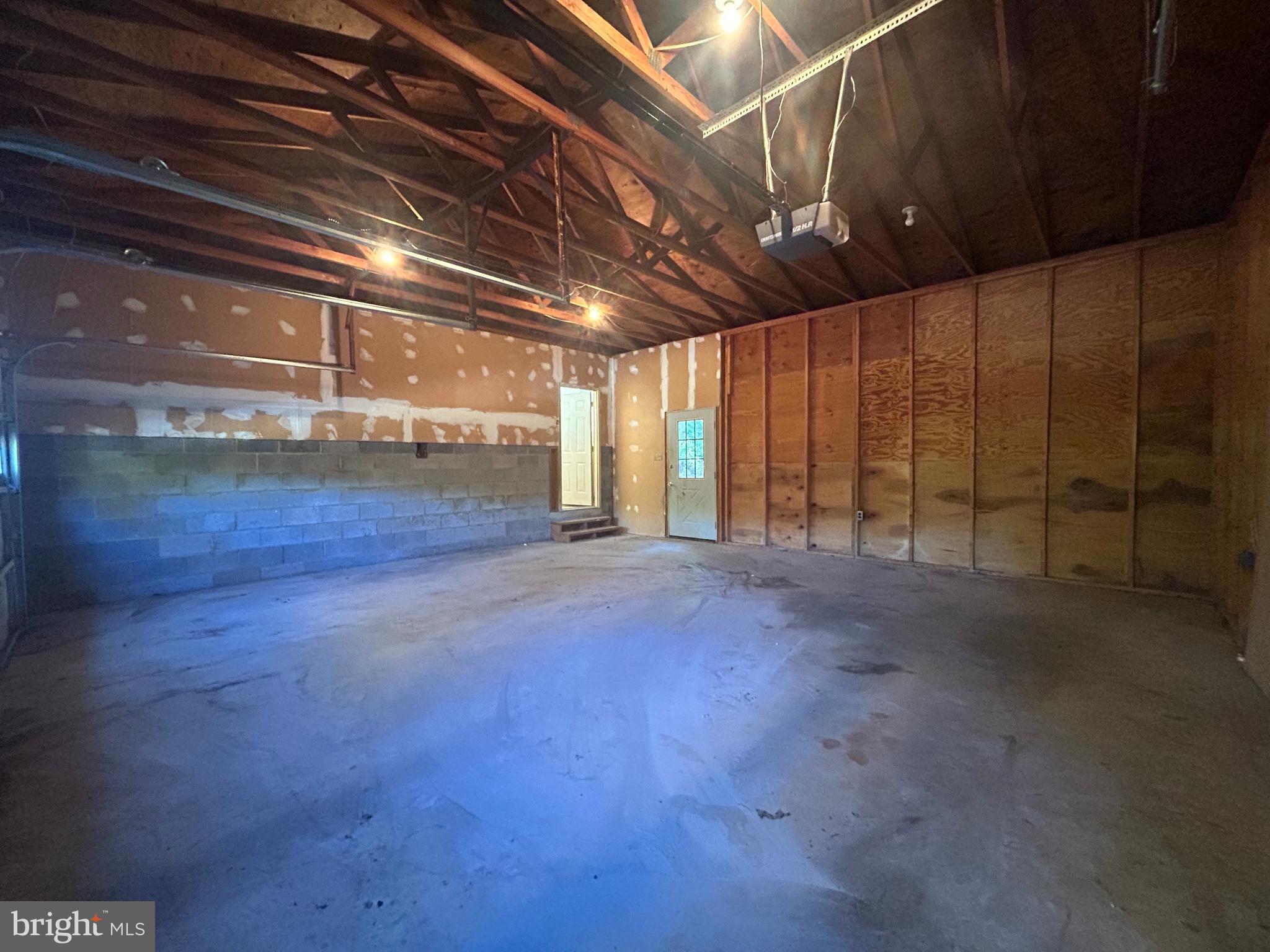 15325 Holly Grove Road Silver Spring, MD 20905 - Photo 27 of 27 a view of an empty room