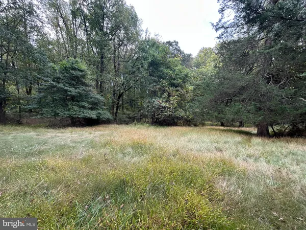 $450,000 | 15325 Holly Grove Road, Silver Spring, MD 20905