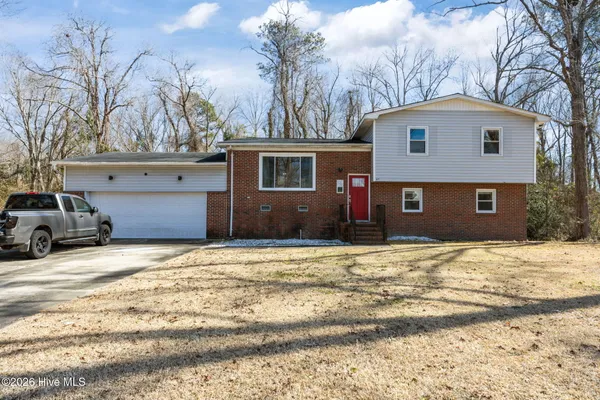 $295,000 | 120 Jupiter Trail, Jacksonville, NC 28546