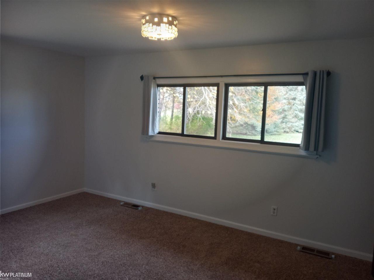 9757 Rynn Road Avoca, MI 48006 - Photo 26 of 66