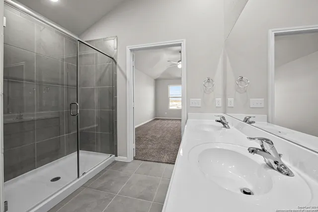 $2,200 | 8420 Aloe Vera, San Antonio, TX 78222