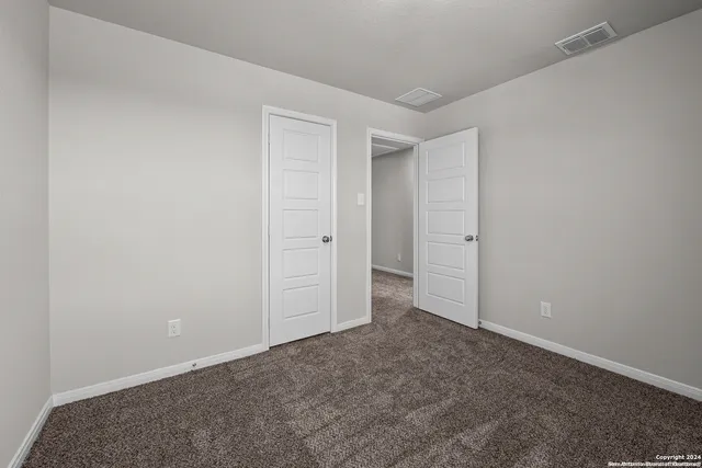 $2,200 | 8420 Aloe Vera, San Antonio, TX 78222