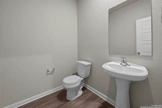 $2,200 | 8420 Aloe Vera, San Antonio, TX 78222