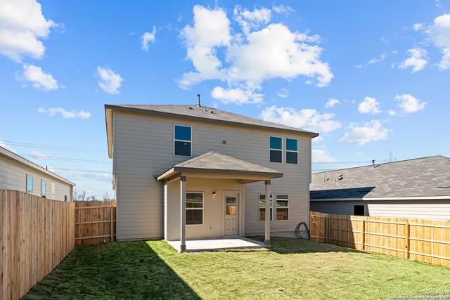 $2,200 | 8420 Aloe Vera, San Antonio, TX 78222