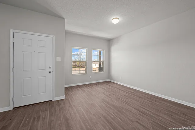 $2,200 | 8420 Aloe Vera, San Antonio, TX 78222