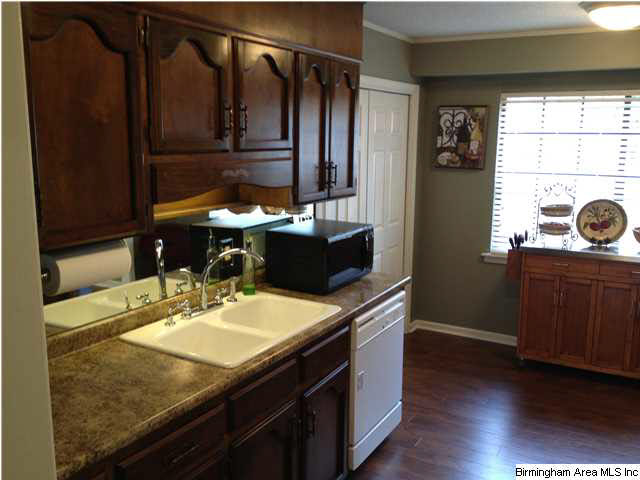 1107 Allison Circle Alabaster, AL 35007 - Photo 12 of 32