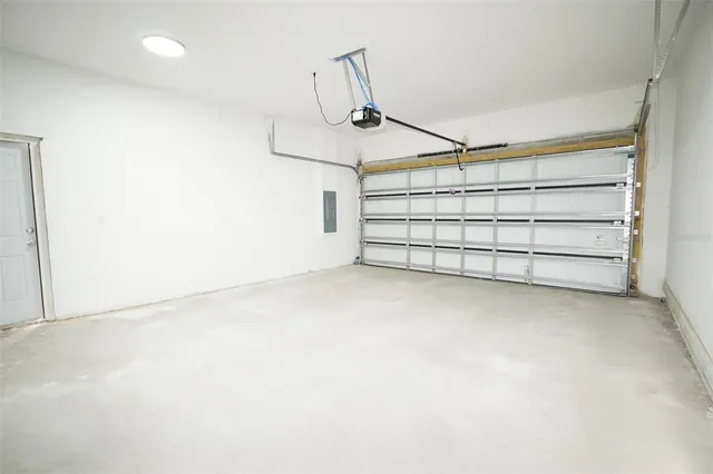 $3,500 | 2603 South 70th Street, Tampa, FL 33619