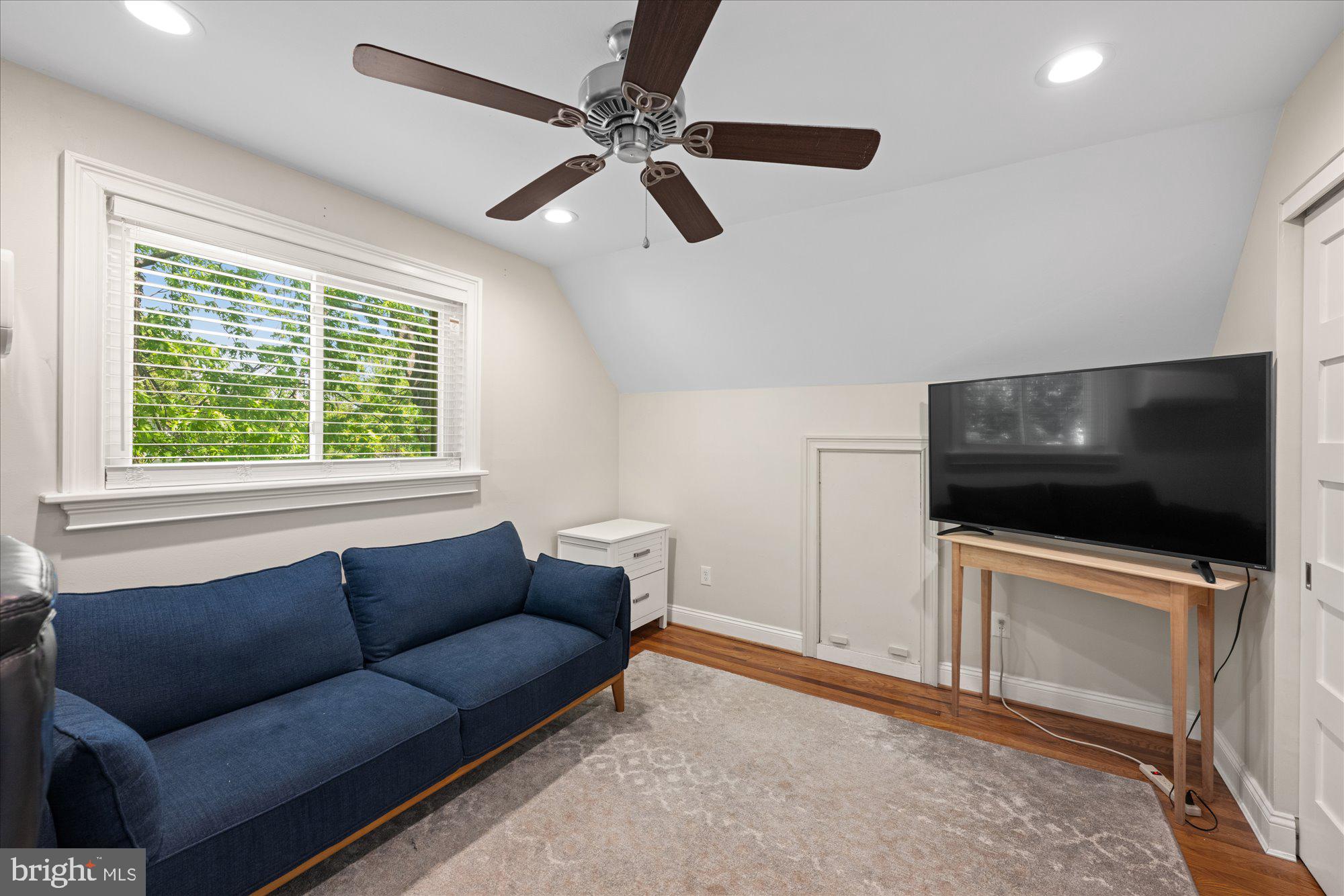 11448 Schuylkill Road Rockville, MD 20852 - Photo 26 of 49