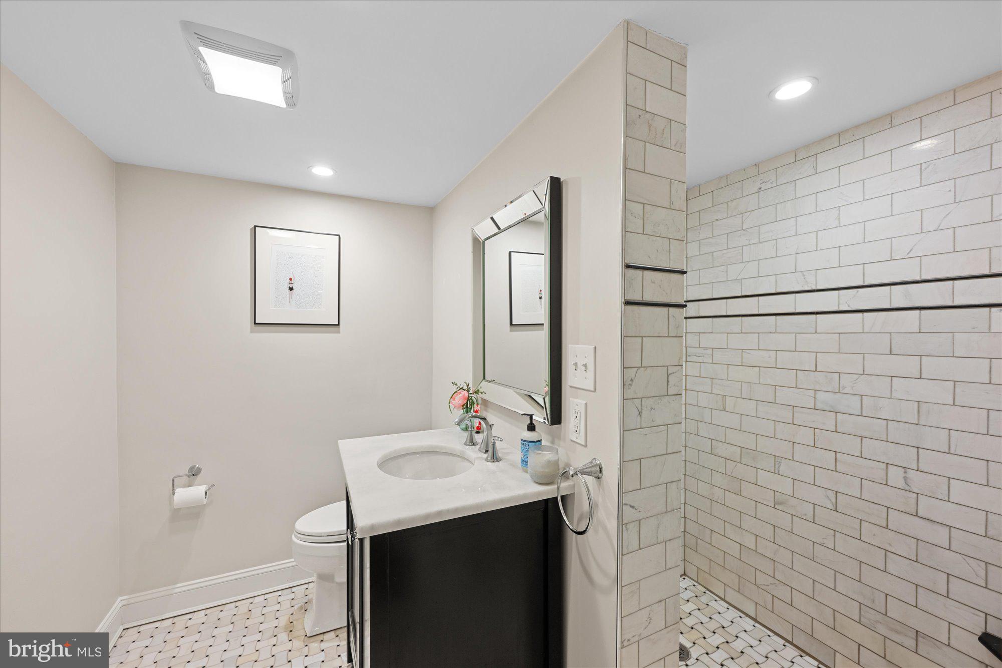11448 Schuylkill Road Rockville, MD 20852 - Photo 33 of 49 Beautifully Renovated Full Bath #3