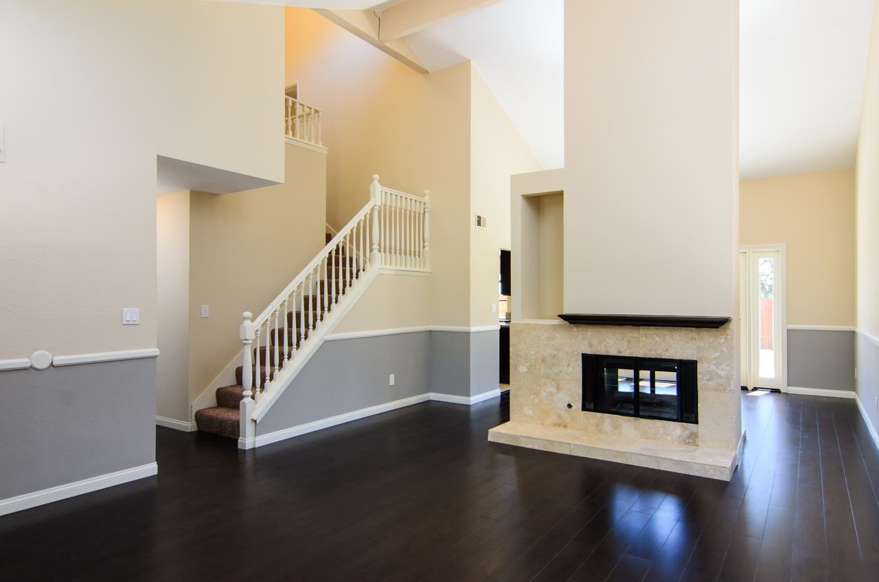 910 Solandra Lane Spring Valley, CA 91977 - Photo 9 of 25 Gallery Image 9