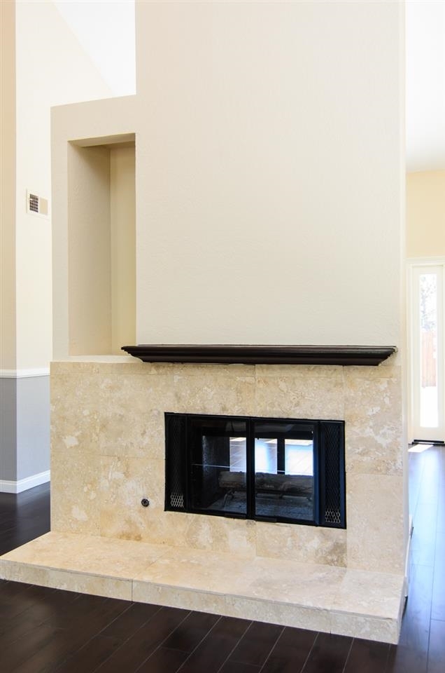 910 Solandra Lane Spring Valley, CA 91977 - Photo 10 of 25 Gallery Image 10