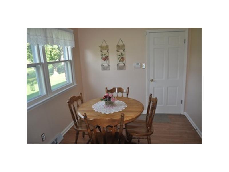 9426 Brookville Road Indianapolis, IN 46239 - Photo 11 of 20 Gallery Image 11