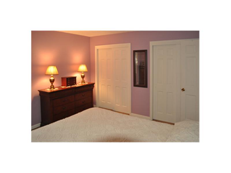 9426 Brookville Road Indianapolis, IN 46239 - Photo 15 of 20 Gallery Image 15