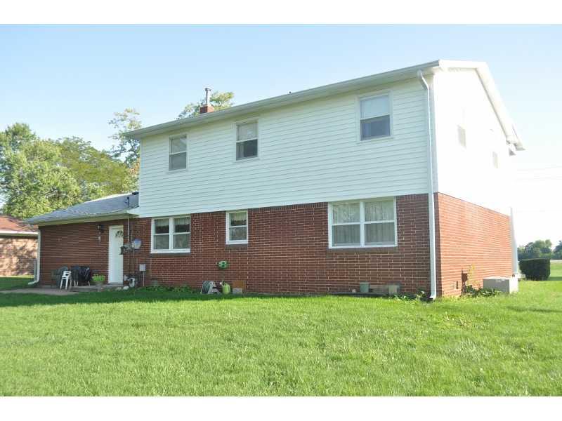 9426 Brookville Road Indianapolis, IN 46239 - Photo 19 of 20 Gallery Image 19