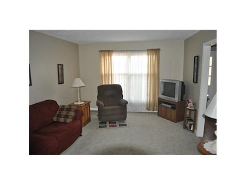 9426 Brookville Road Indianapolis, IN 46239 - Photo 6 of 20 Gallery Image 6