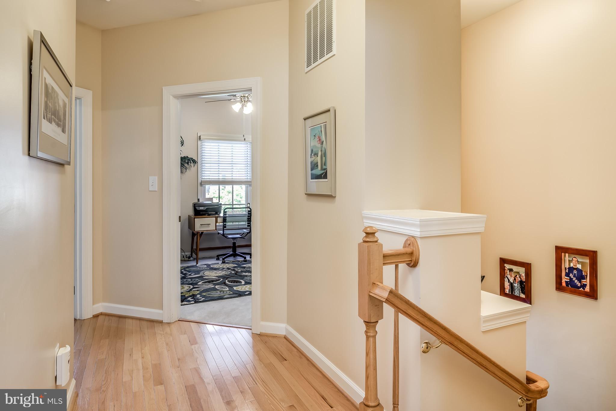 6298 Levi Court Springfield, VA 22150 - Photo 12 of 30 Interior (General)