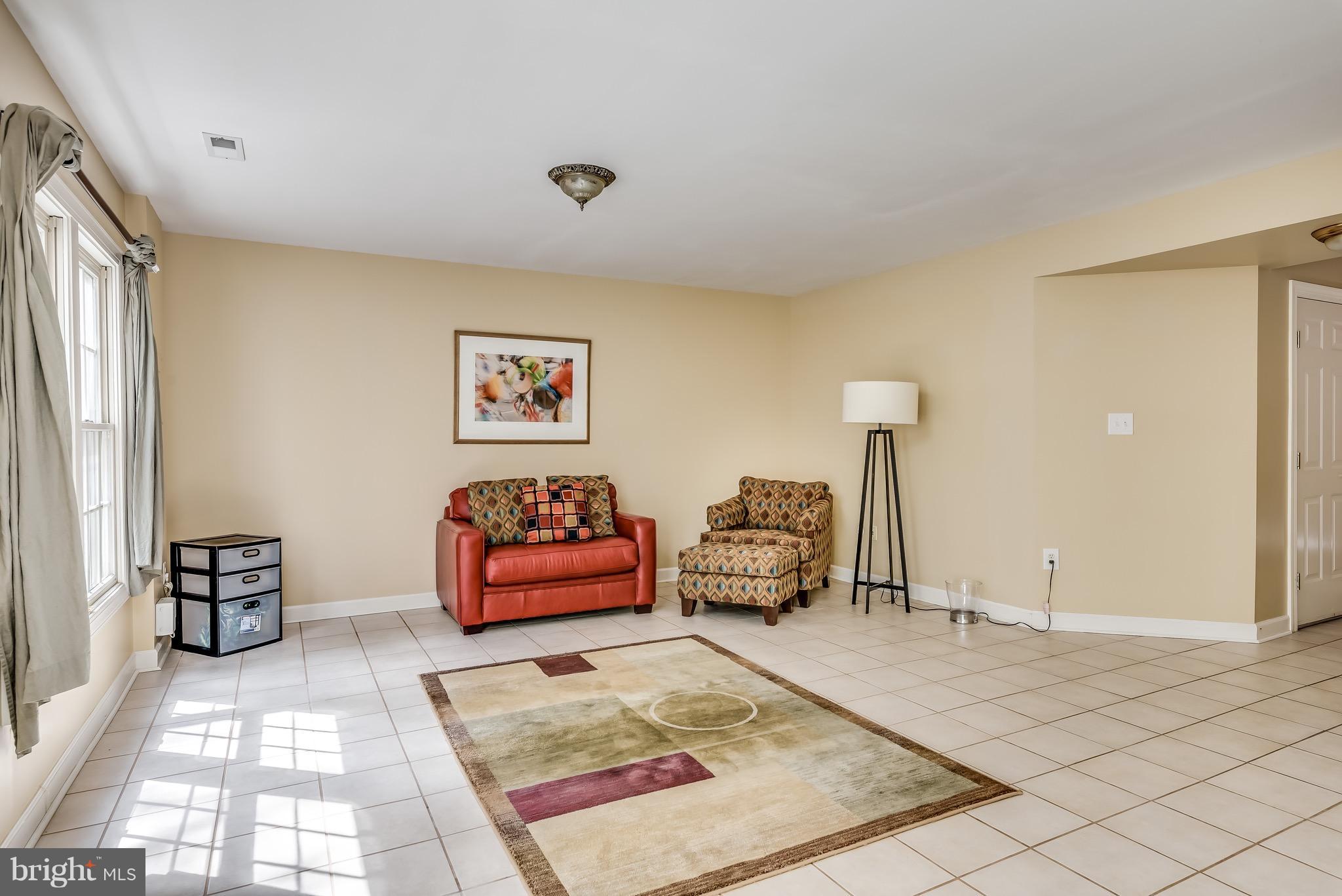 6298 Levi Court Springfield, VA 22150 - Photo 25 of 30 Family Room