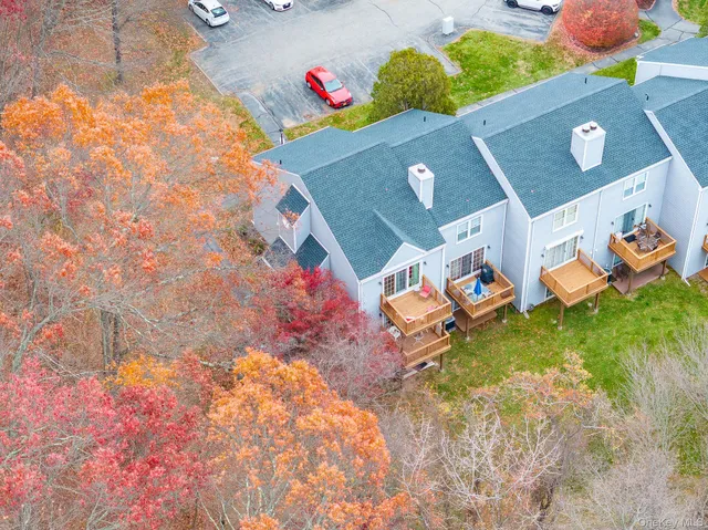 a view of outdoor space