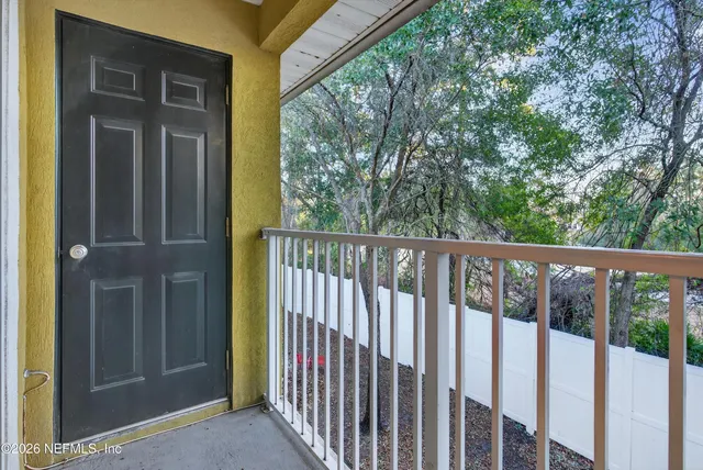 $120,000 | 3690 Kirkpatrick Circle, Unit 712, Jacksonville, FL 32210