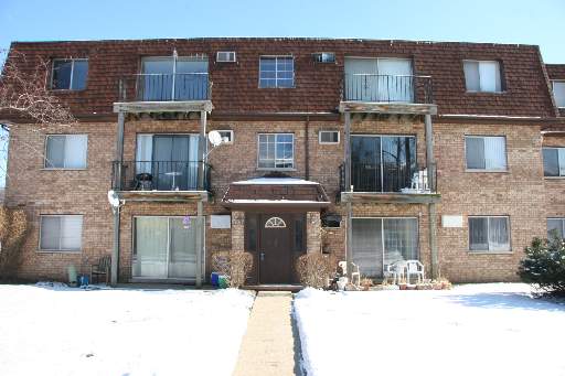 123 East Dundee Road, Unit 3N Wheeling, IL 60090 - Photo 1 of 1