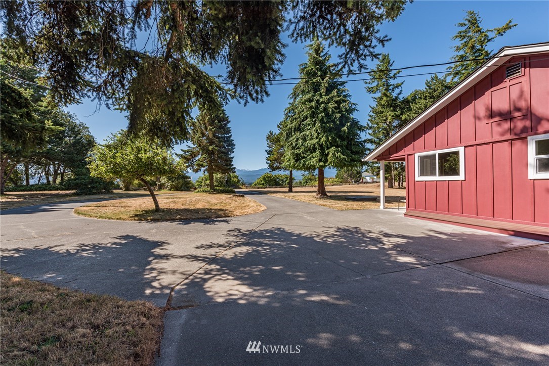 1971 Lotzgesell Road Sequim, WA 98382 - Photo 27 of 38 Gallery Image 27