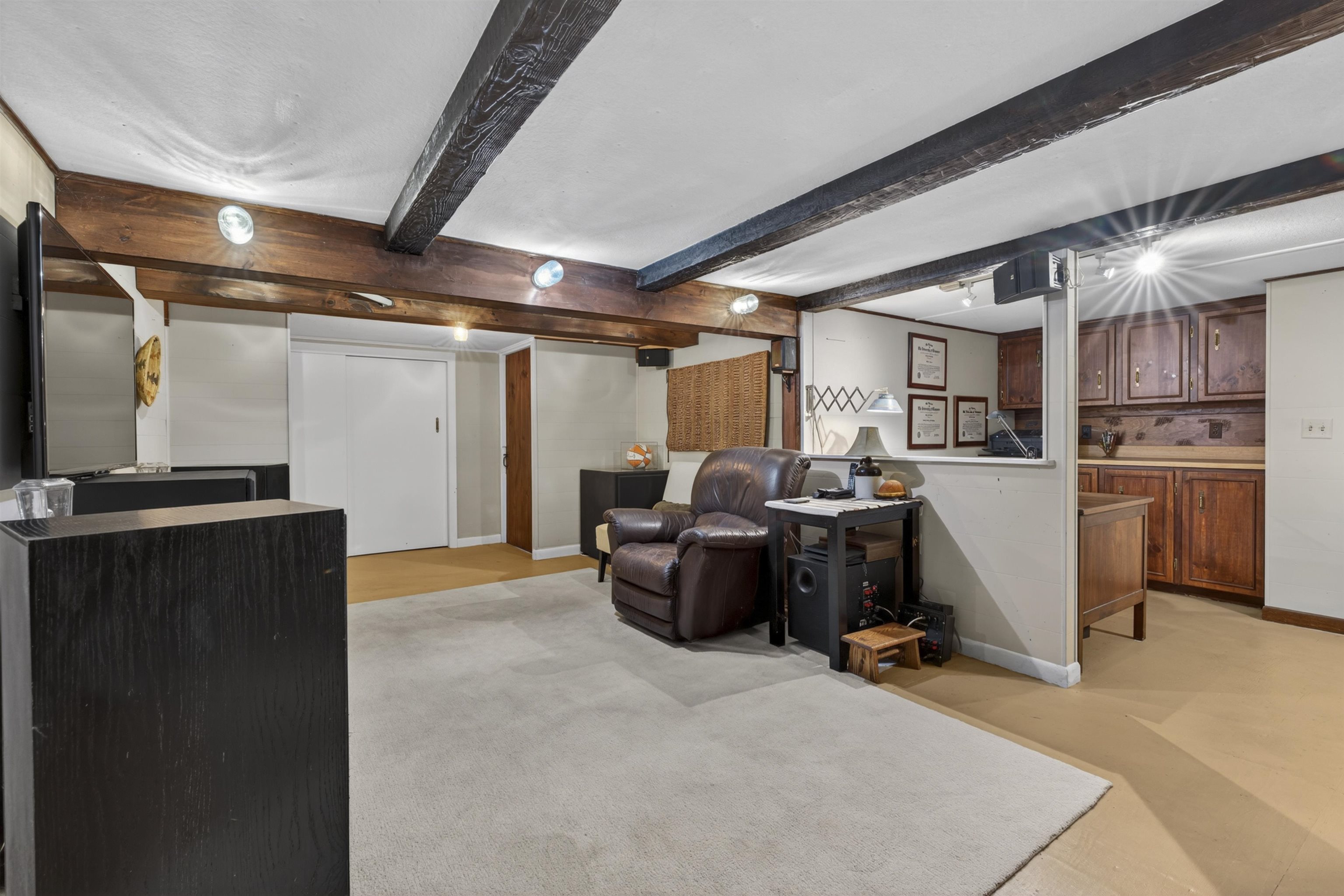 5 Tillinghast Road New London, NH 03257 - Photo 45 of 60