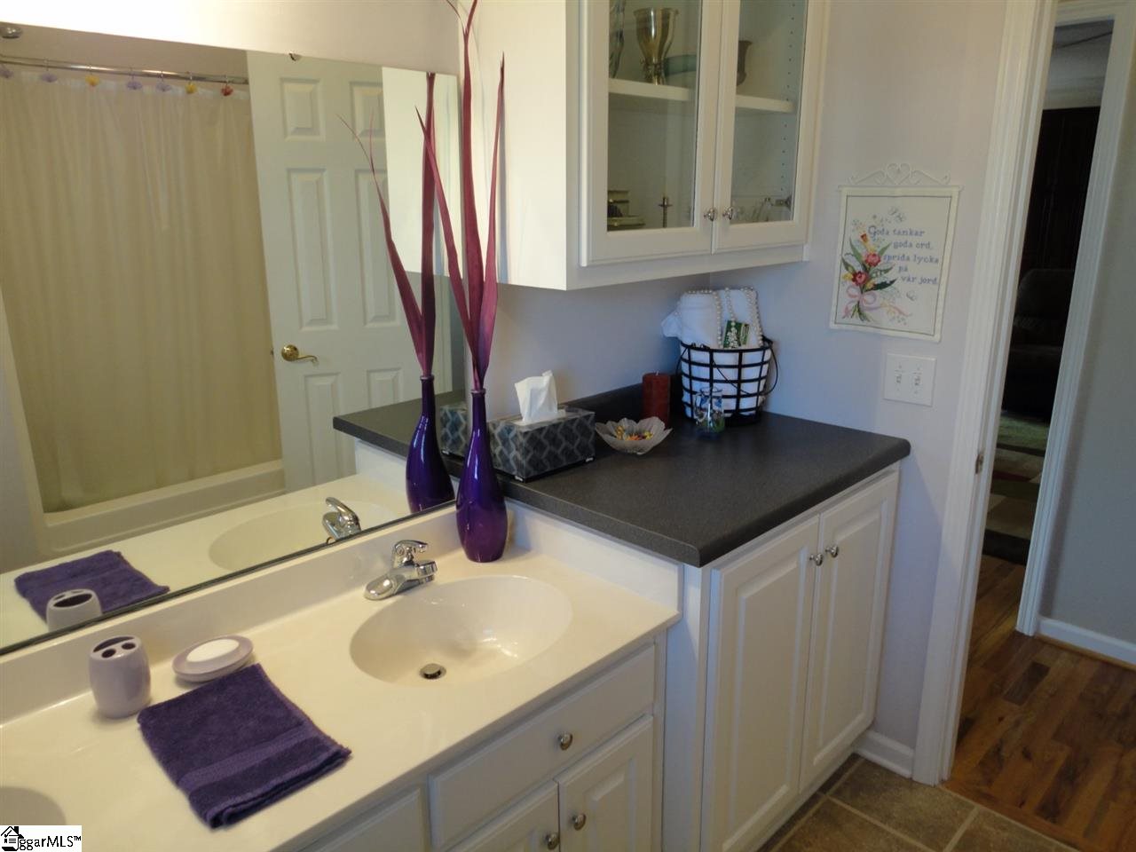 124 Lisa Drive Fountain Inn, SC 29644 - Photo 22 of 36