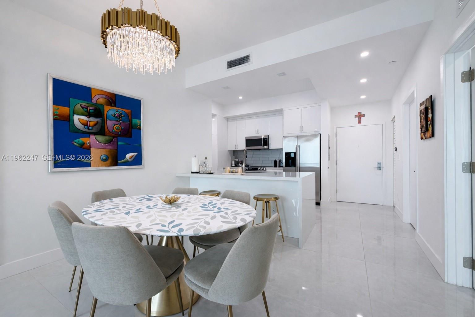 2525 Southwest 3rd Avenue, Unit 1710 Miami, FL 33129 - Photo 6 of 20