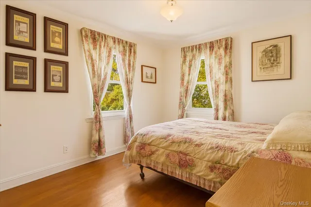 $1,075,000 | 164-37 Grand Central Parkway | Hillcrest