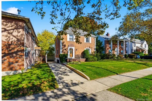 $979,000 | 164-37 Grand Central Parkway | Hillcrest