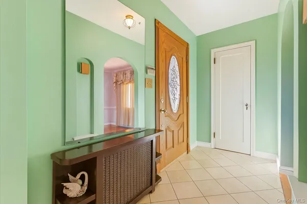 $979,000 | 164-37 Grand Central Parkway | Hillcrest