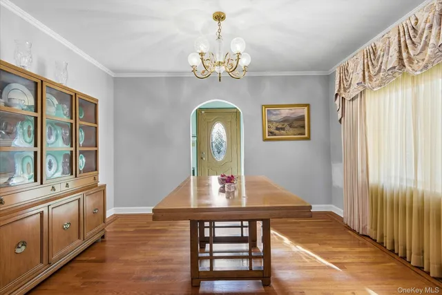 $1,075,000 | 164-37 Grand Central Parkway | Hillcrest