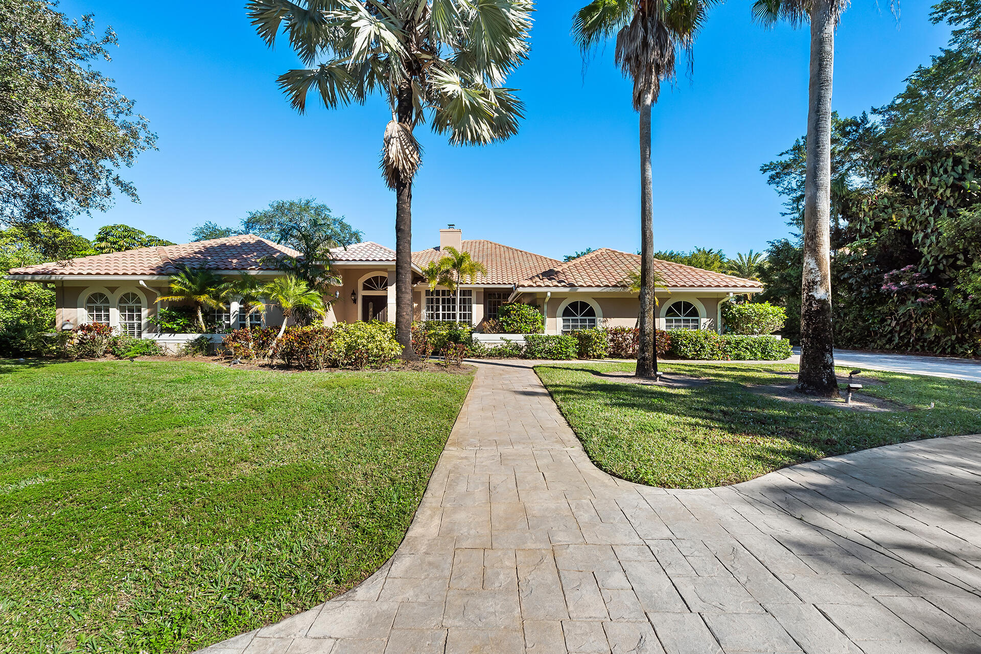 18252 Daybreak Drive Boca Raton, FL 33496 - Photo 4 of 45 Front View