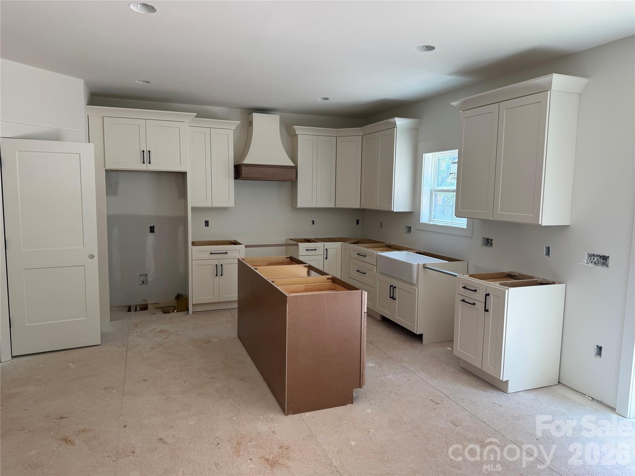 5069 Tara Tea Drive Tega Cay, SC 29708 - Photo 3 of 5