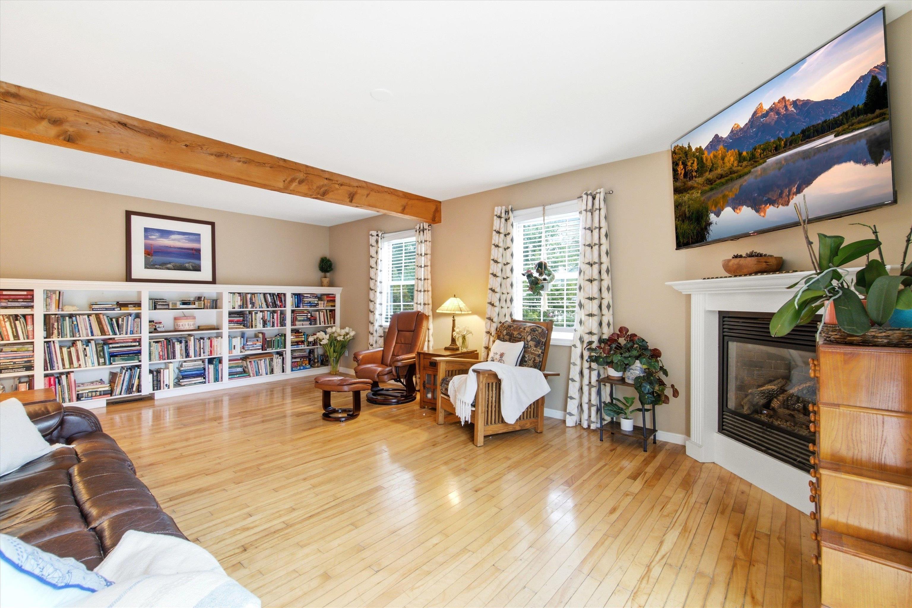 4 Memory Lane Loudon, NH 03307 - Photo 16 of 43 Gallery Image 16