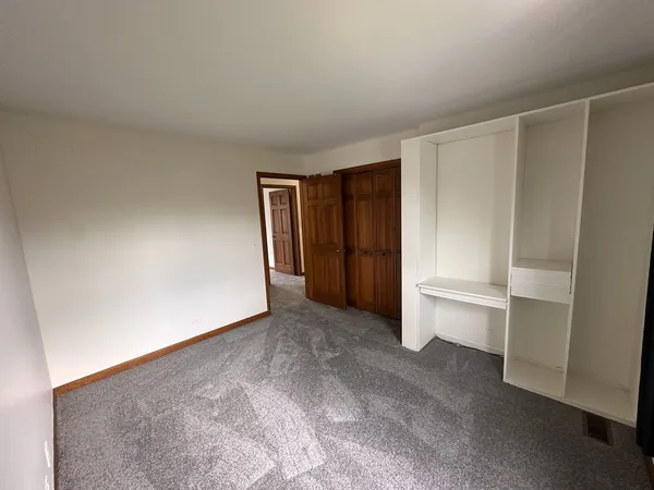 $699,900 | 1914 Howard Street, Wheaton, IL 60187