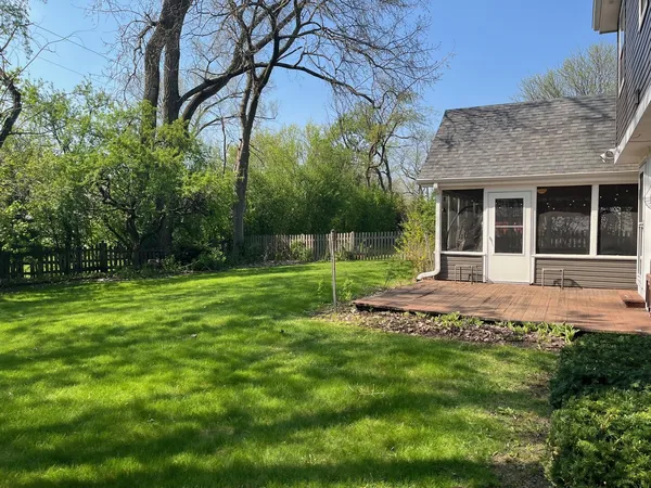$699,900 | 1914 Howard Street, Wheaton, IL 60187