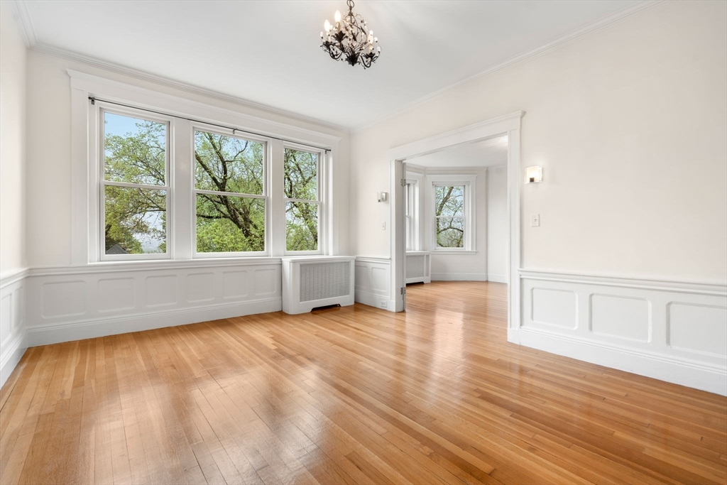 24 Addington Road, Unit 3 Brookline, MA 02445 - Photo 5 of 25