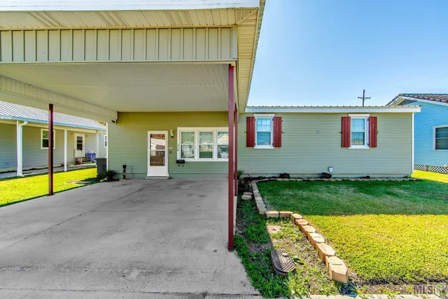 $184,900 | 228 Lafaye Avenue, Thibodaux, LA 70301