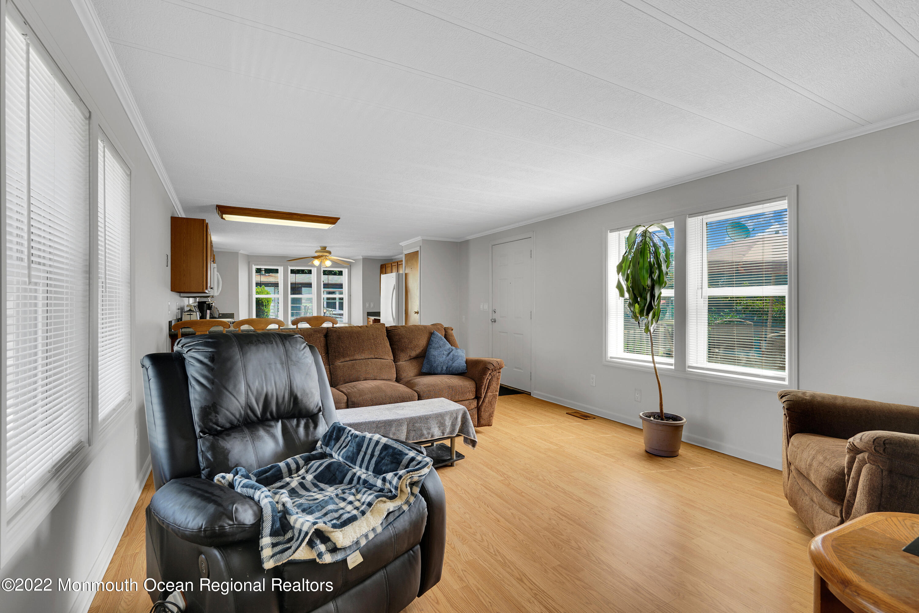 132 Douglas Drive Jackson, NJ 08527 - Photo 16 of 33 023_dsc00076