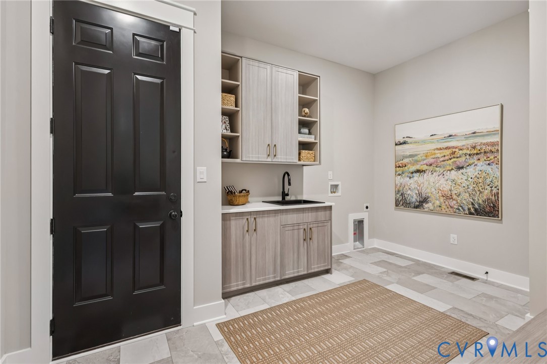 2 Rock Canyon Road Beaverdam, VA 23015 - Photo 19 of 31 a spacious bathroom with a mirror a bathtub and shower