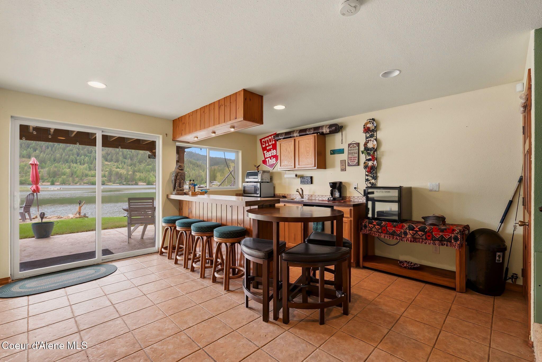 36 Gosling Point Priest River, ID 83856 - Photo 29 of 71 Open to waterfront patio