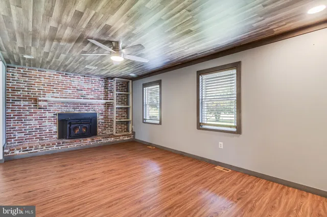 $650,000 | 9201 Owings Manor Court, Owings, MD 20736