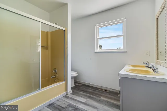 $650,000 | 9201 Owings Manor Court, Owings, MD 20736