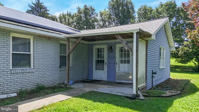 $650,000 | 9201 Owings Manor Court, Owings, MD 20736