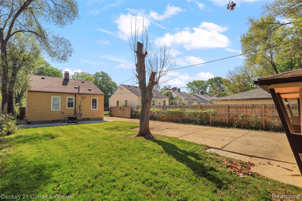 6539 Forrer Street Detroit, MI 48228 - Photo 25 of 29