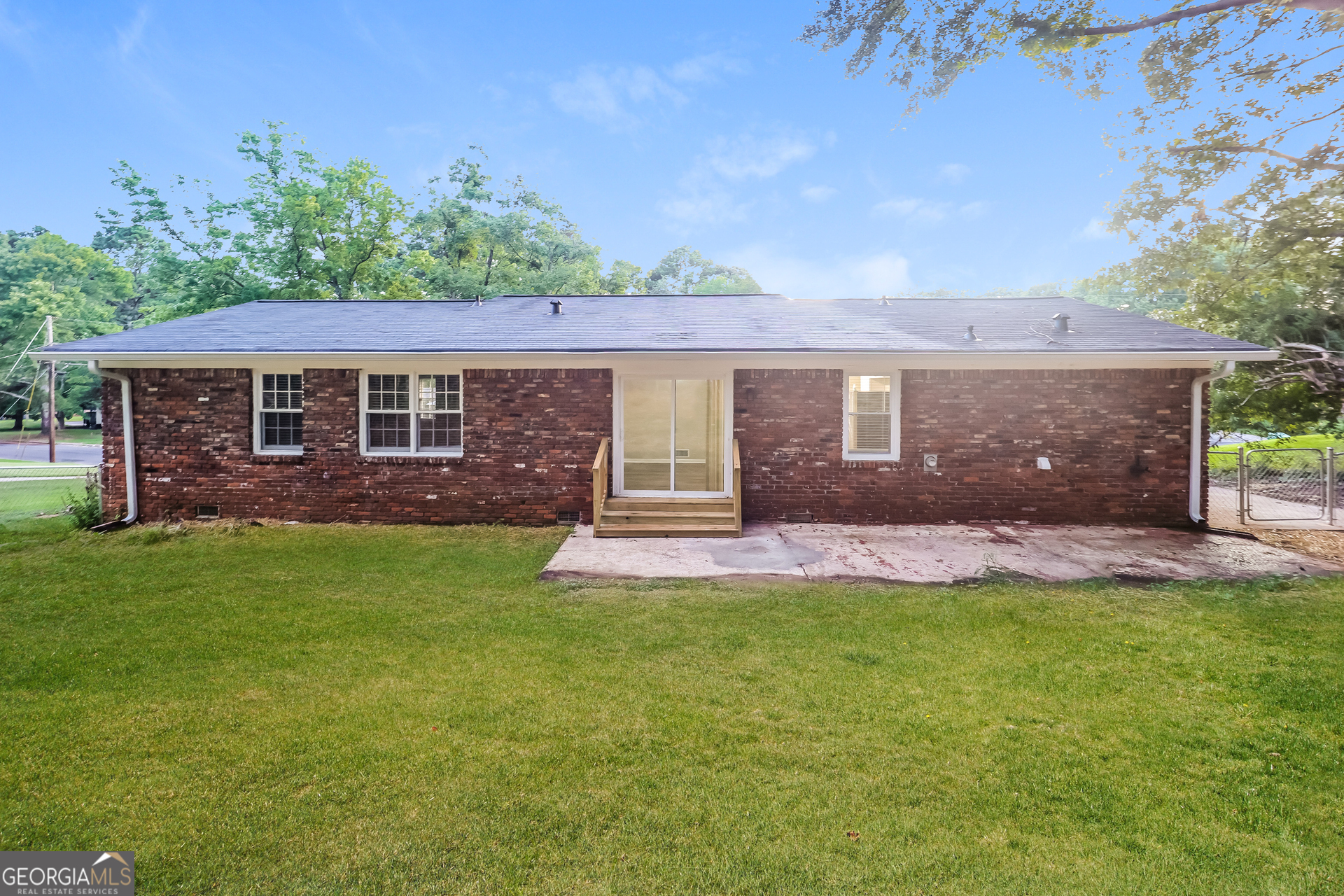 5348 The Savoy Atlanta, GA 30349 - Photo 5 of 16